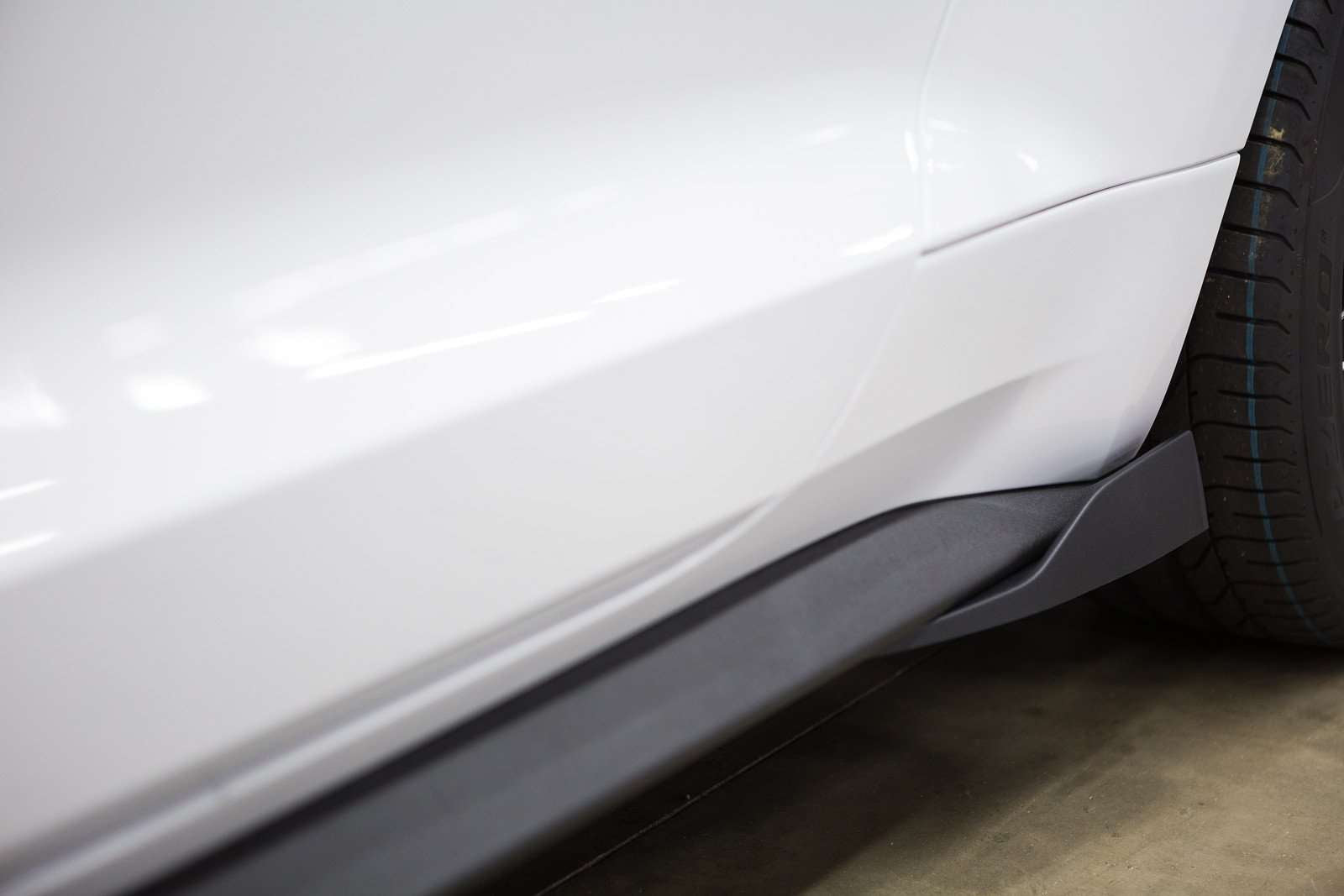 2015-22 Mustang ROUSH Rocker Winglets (Raw - Black)