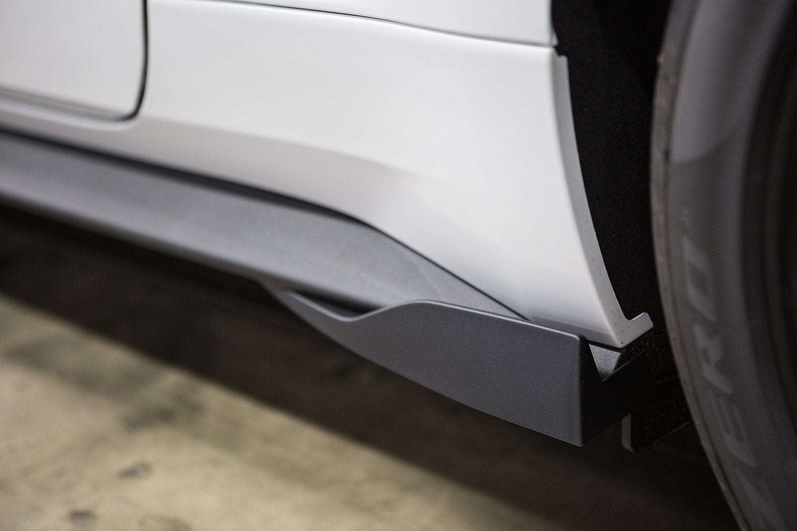 2015-22 Mustang ROUSH Rocker Winglets (Raw - Black)
