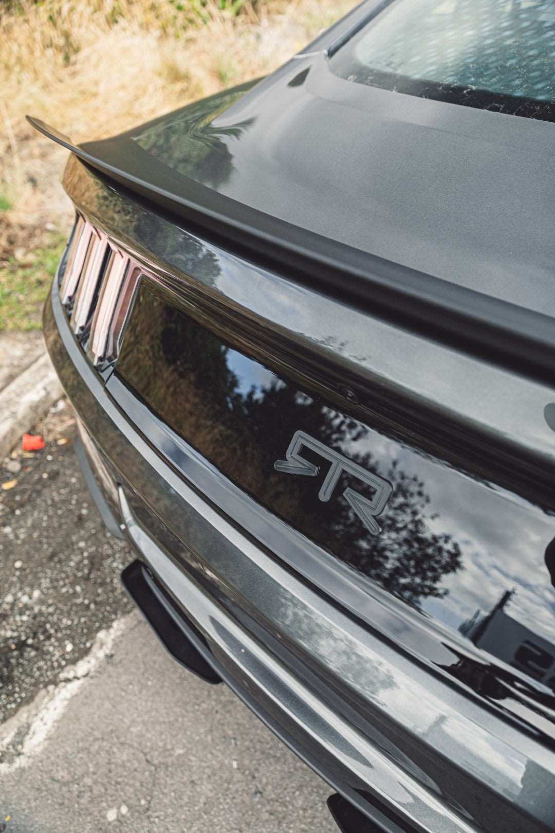 RTR REAR SPOILER (15 -22 COUPE MODELS)