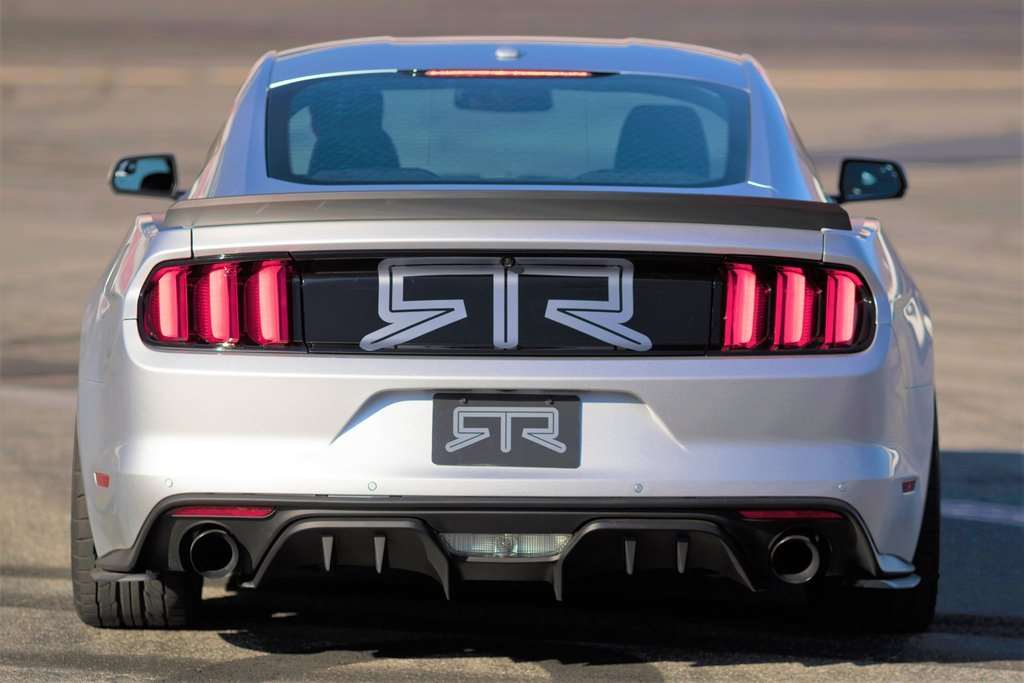 RTR REAR DIFFUSER (15-17 GT PREMIUM, ECOBOOST PREMIUM)
